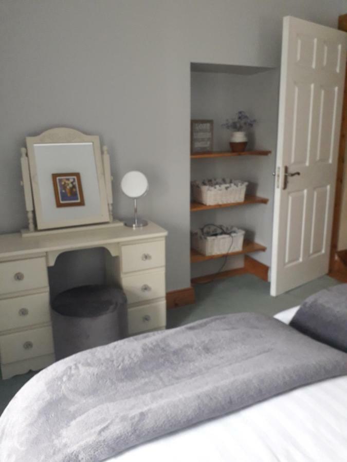 Antig Beag Villa Kilmacthomas Bagian luar foto